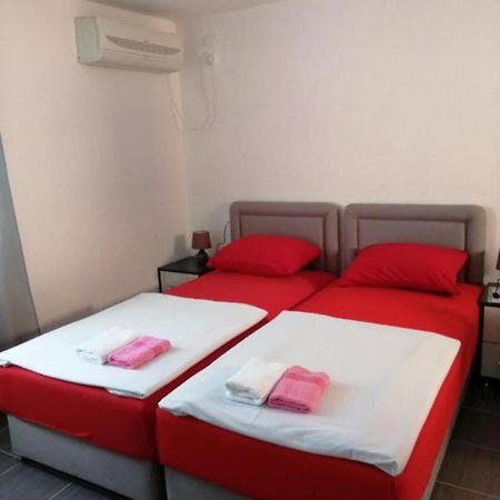 Sara Apartments 布德瓦 客房 照片